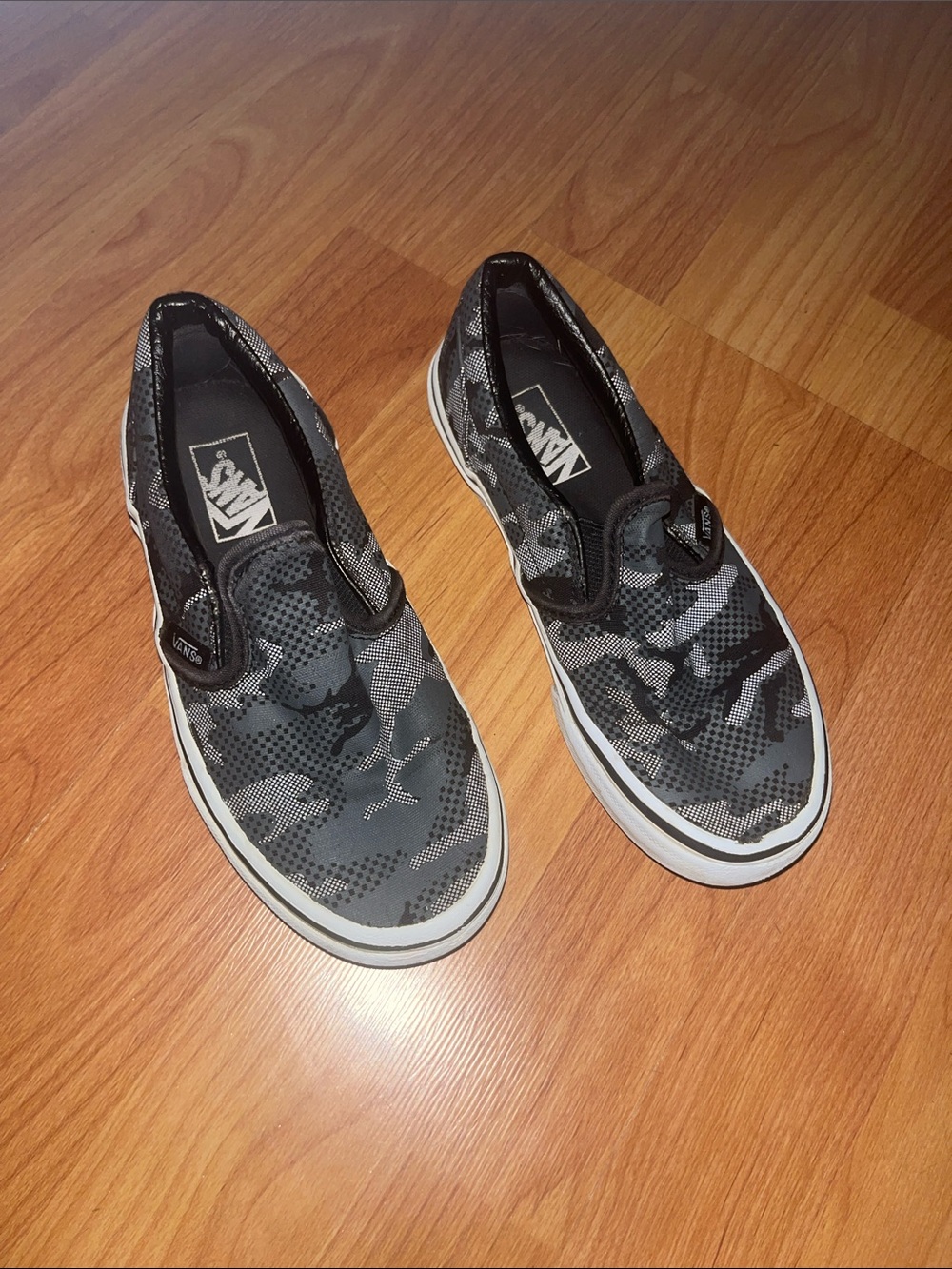 Vans Kids Slip-On Camo Sneakers - Black/Gray